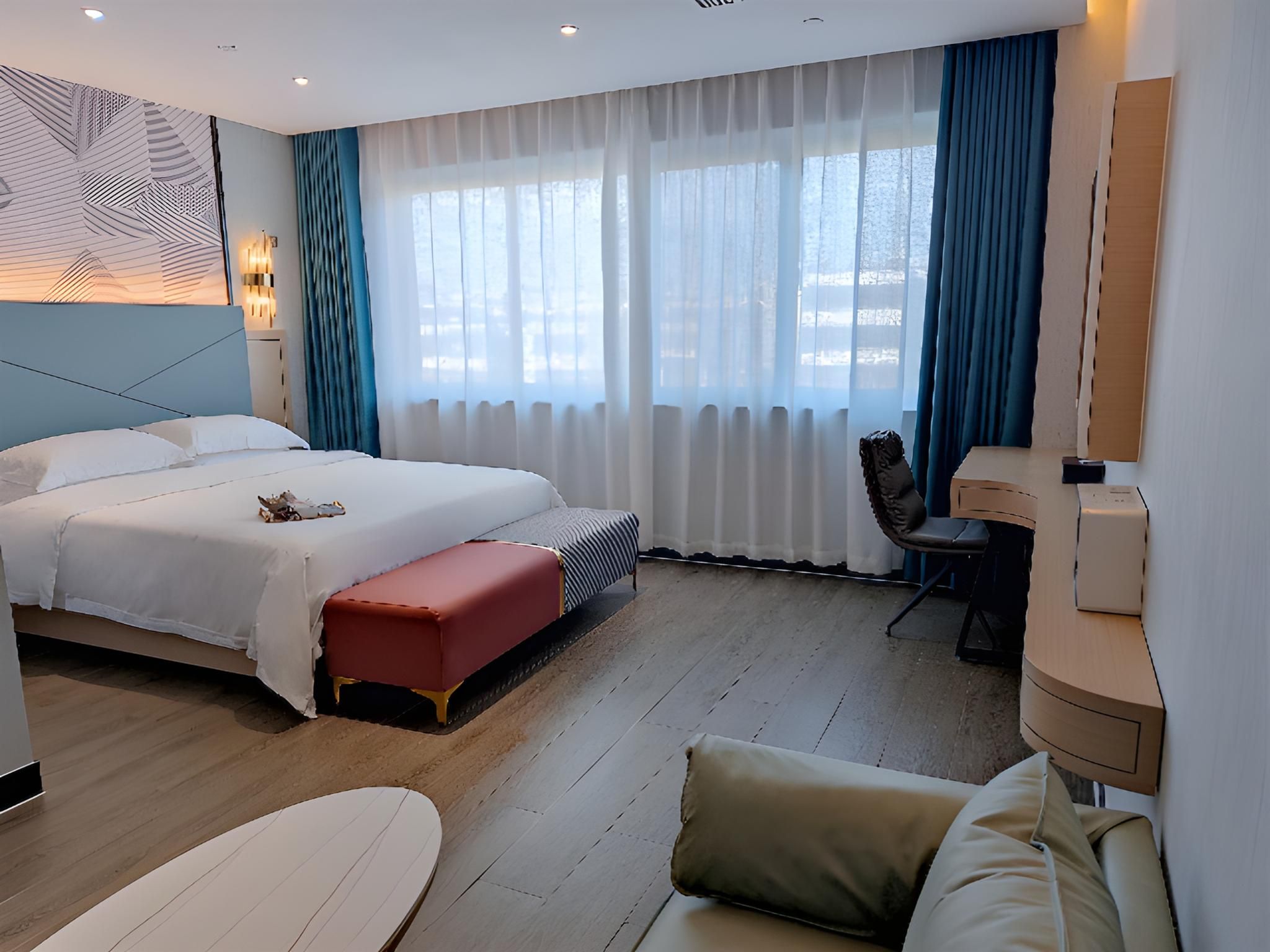 Dossen - Deluxe Bed Room