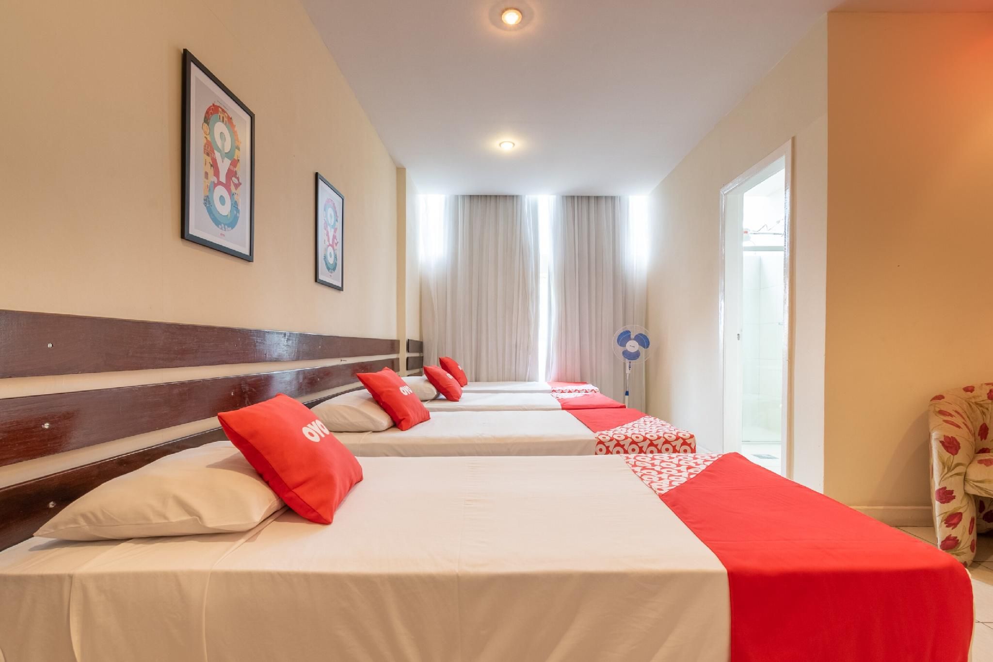 Quadruple Room (4 single beds)