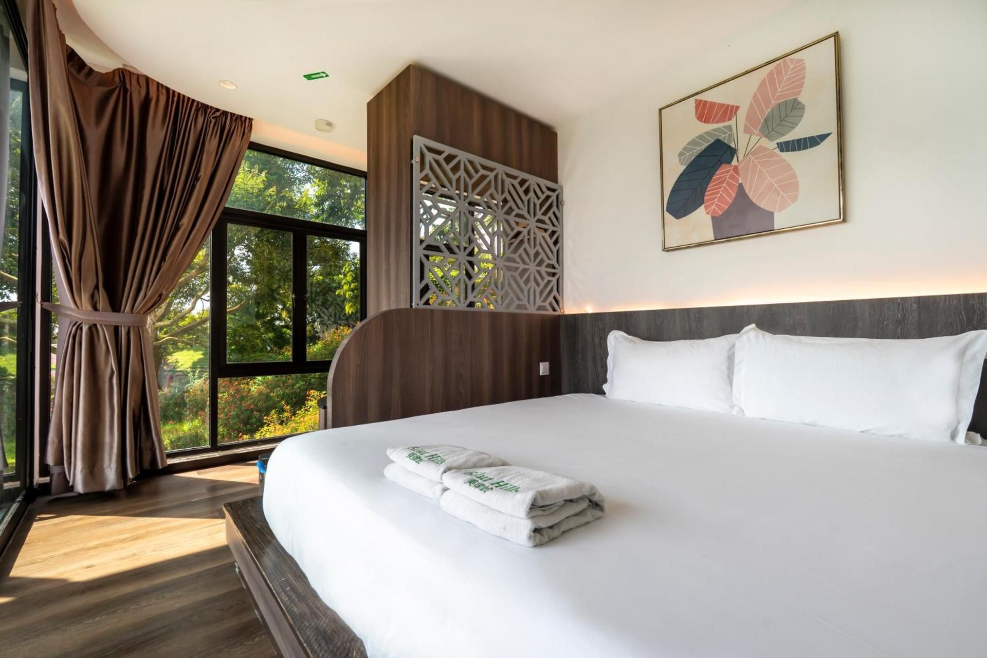 Superior King Room