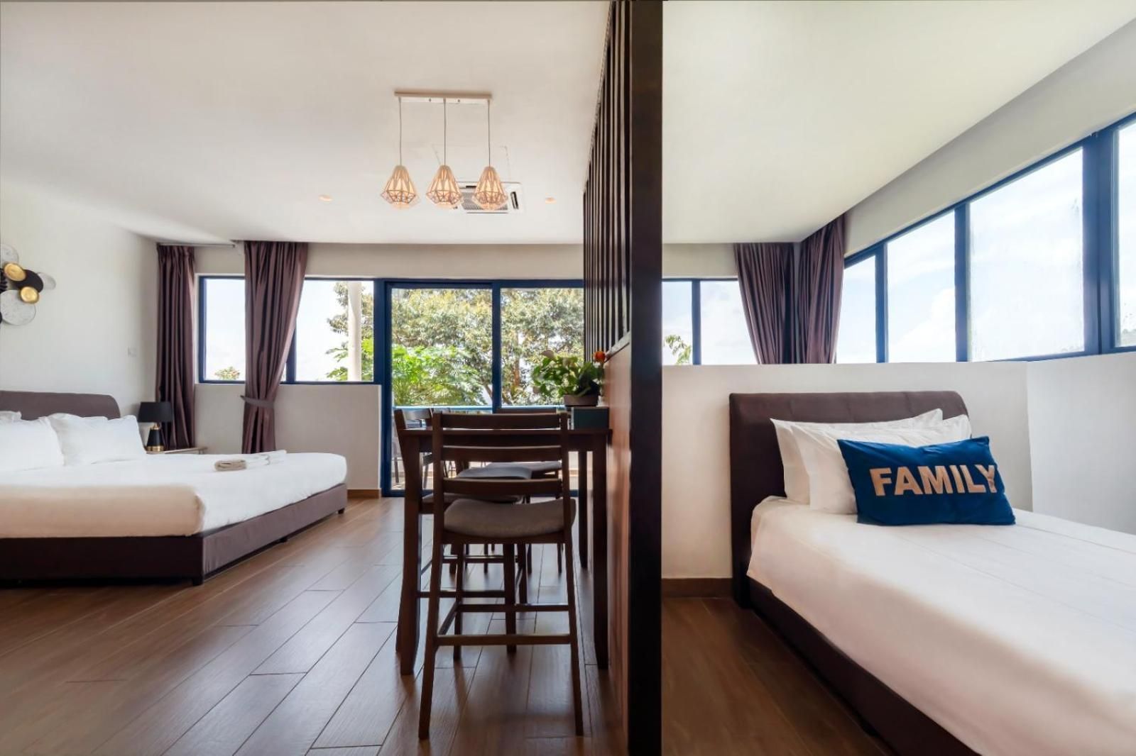 Quadruple Room with Balcony