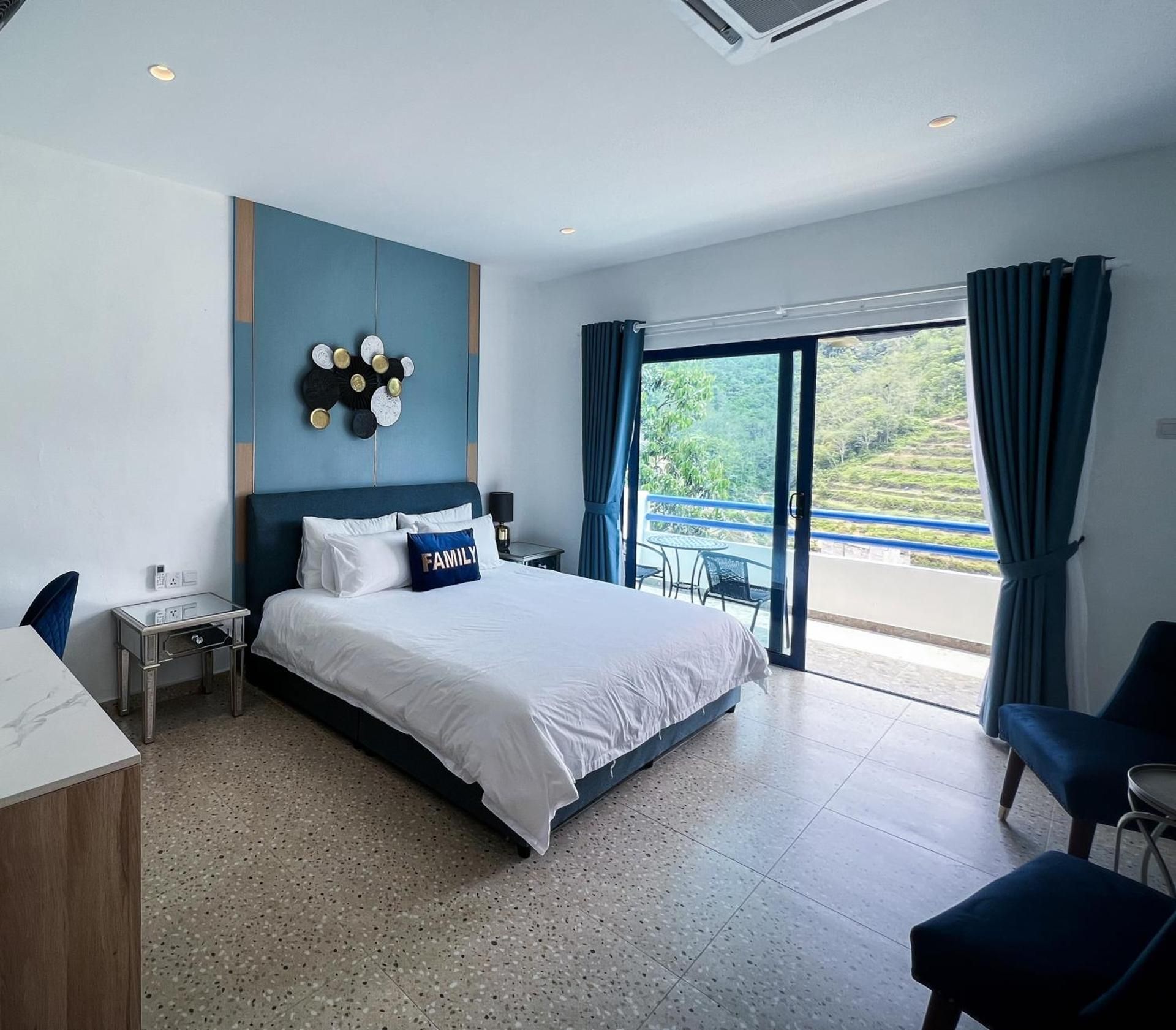 Double Room with Balcony