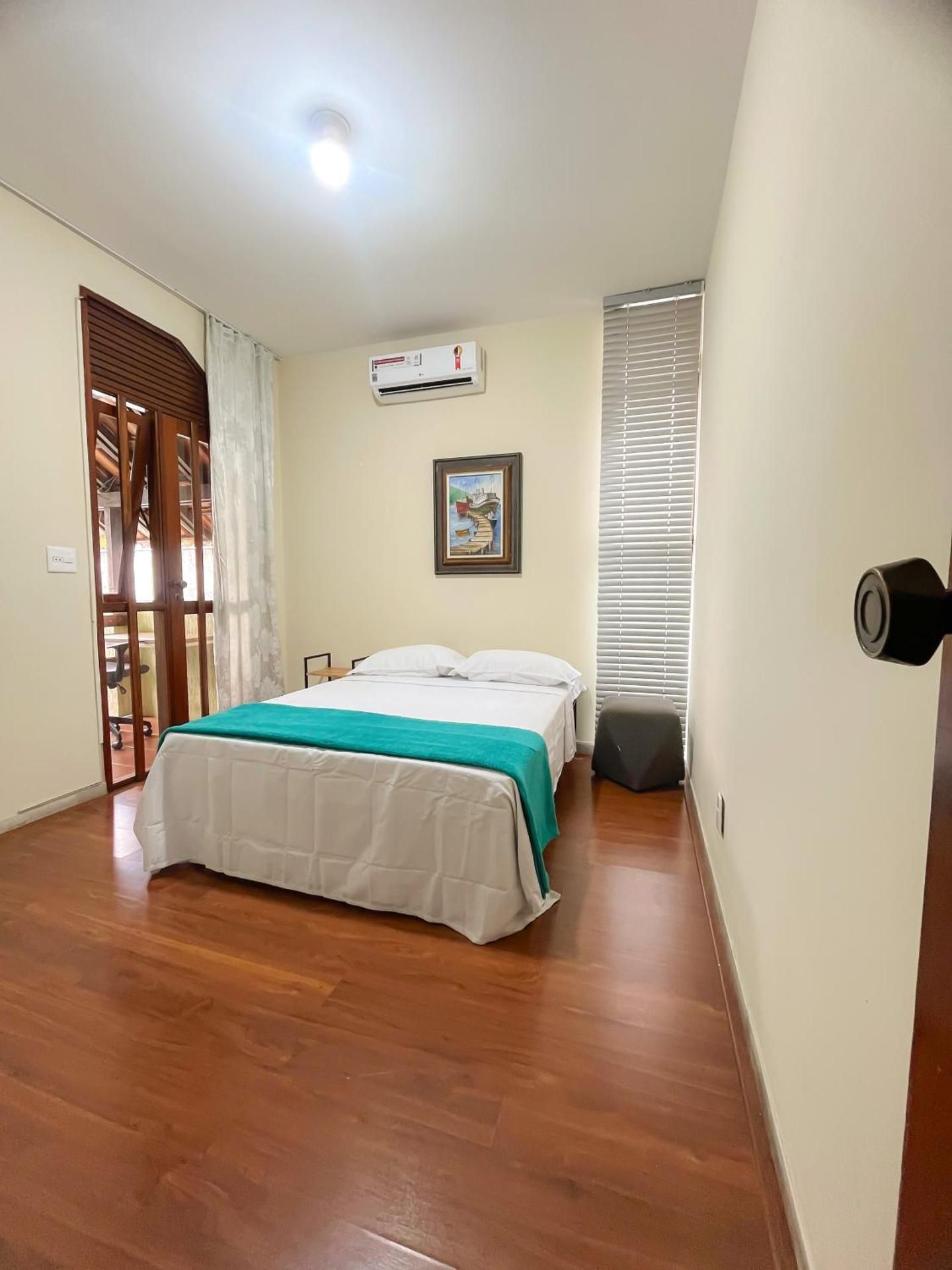 Standard Double Room with Shared Bathroom