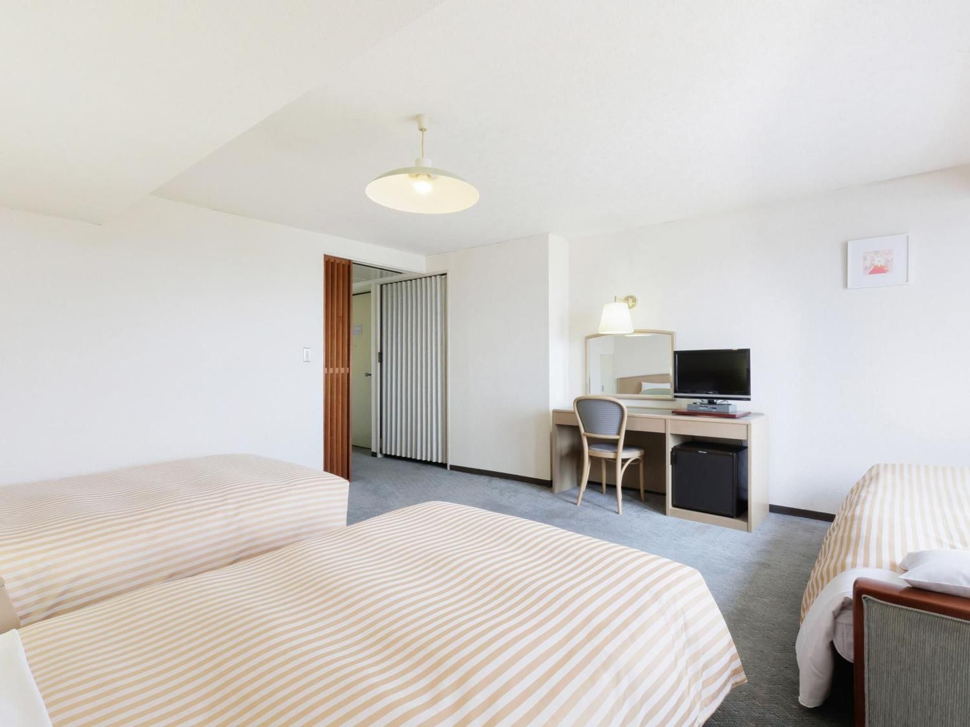 Standard Triple Room - Smoking