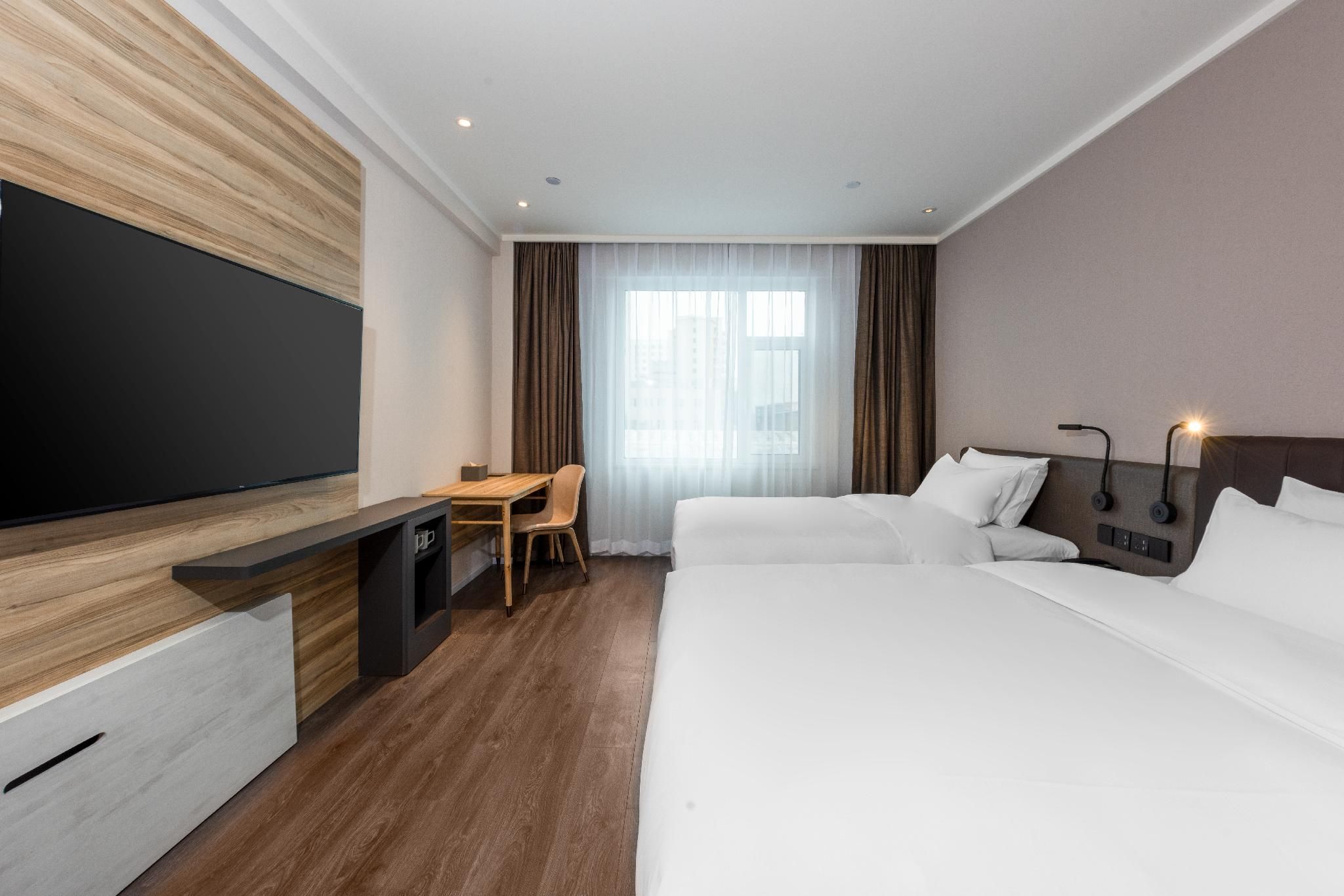 Twin Business Room