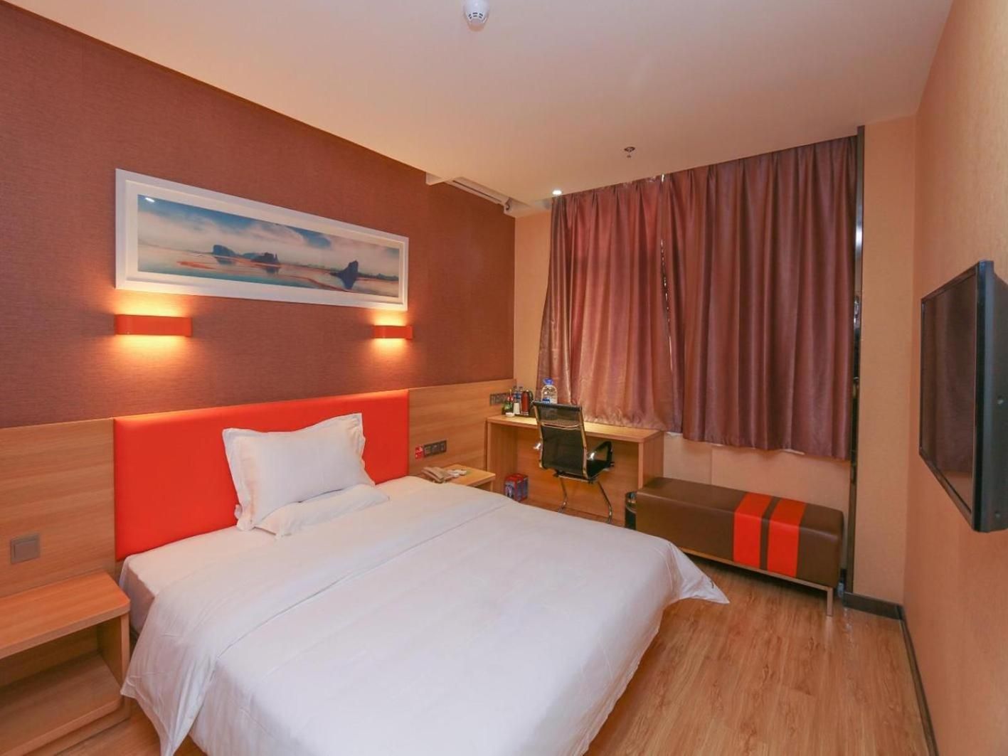 Select You Ter Room