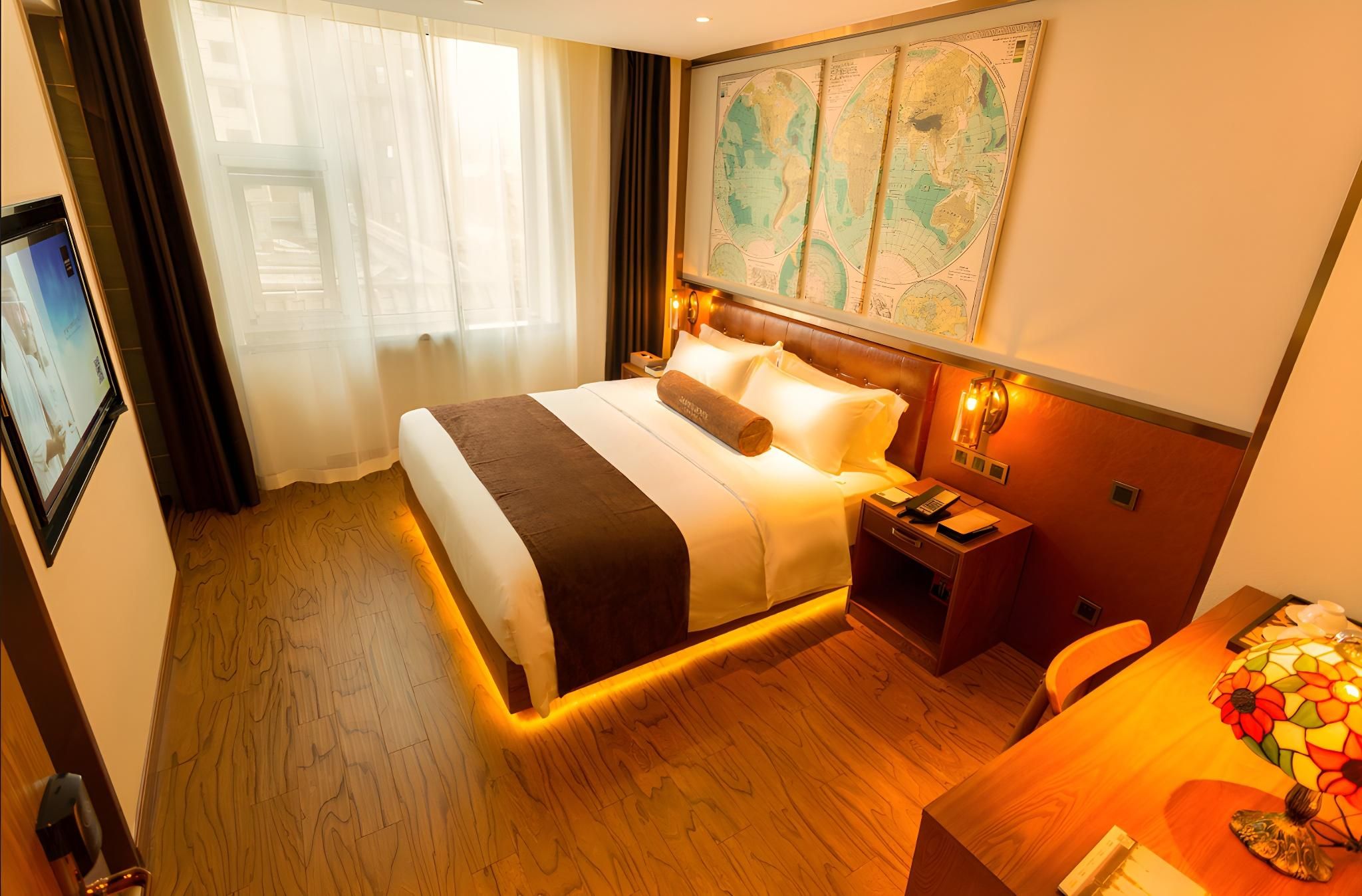 James Joyce - Chunxiang Bed Room