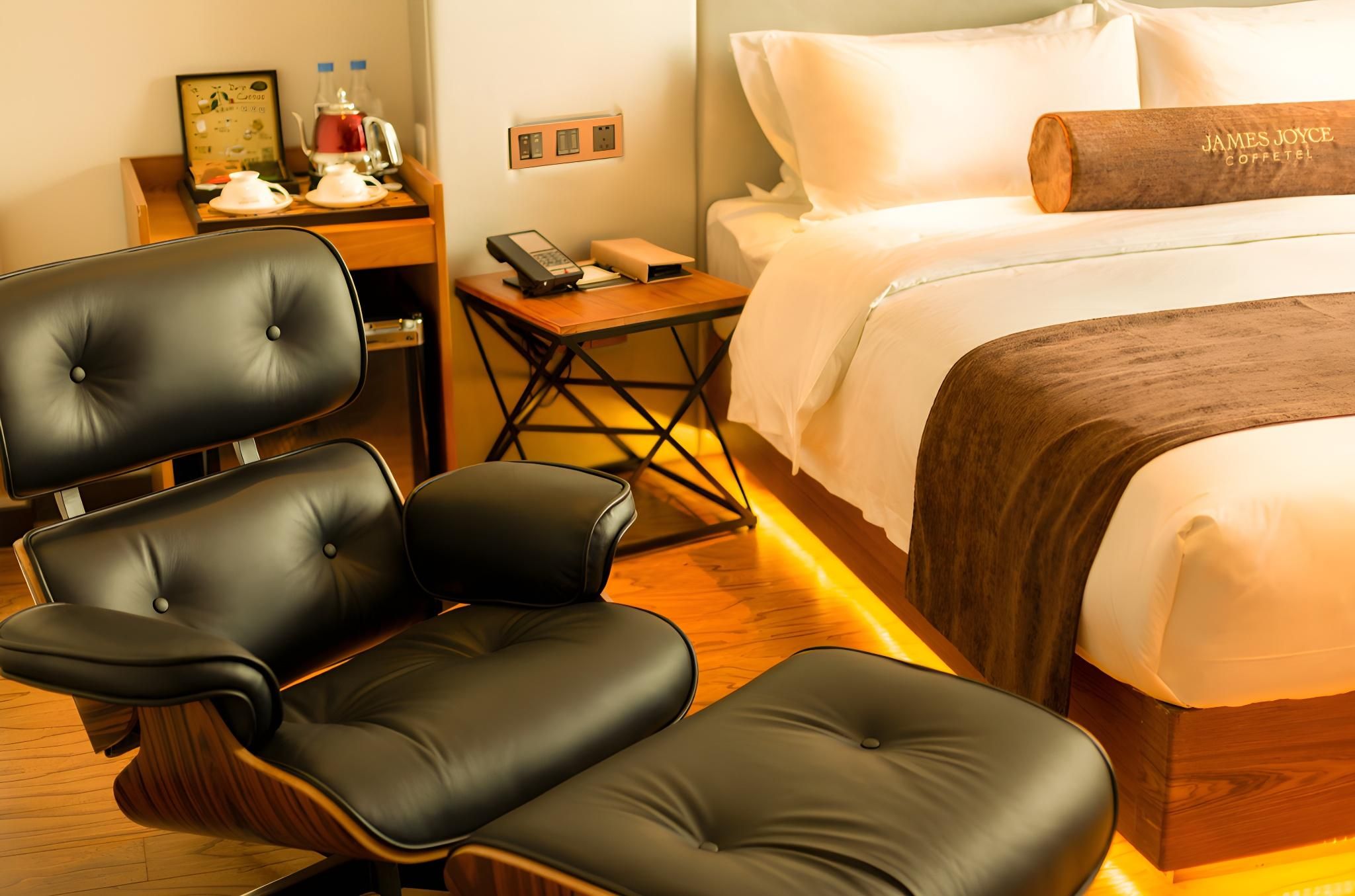 James Joyce - Feifan Bed Room