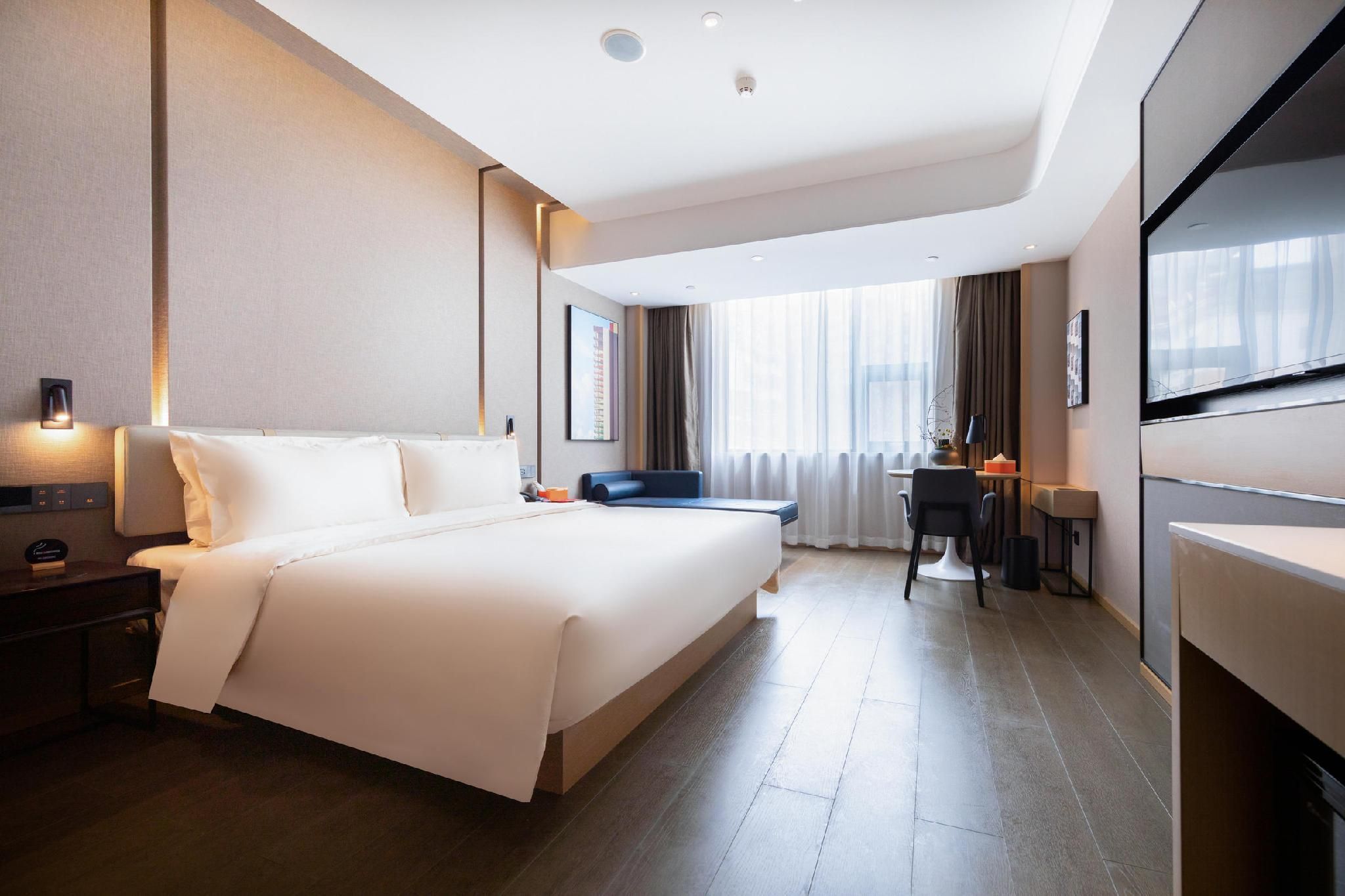 Executive room, Guest room, 1 Queen