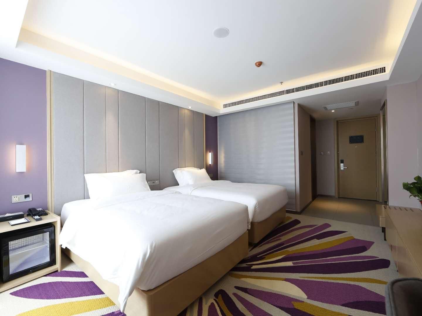 Twin Deluxe Room