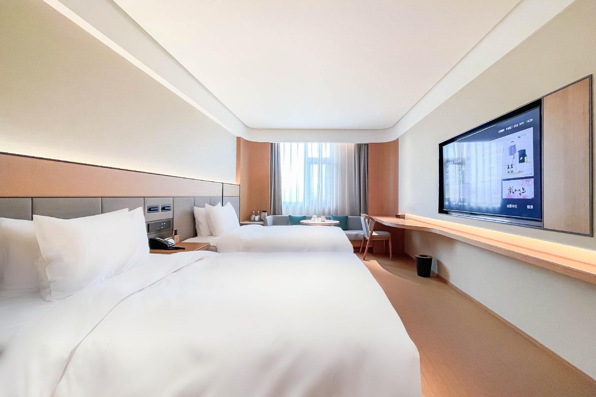 Huazhu - Deluxe Twin Room