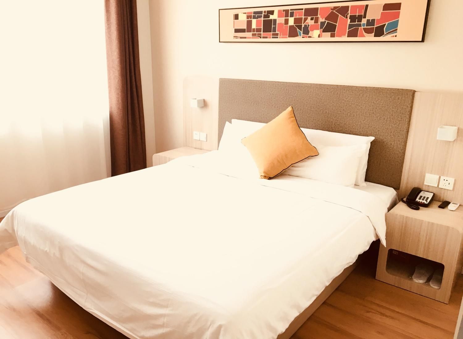 Huazhu - Superior BedRoom