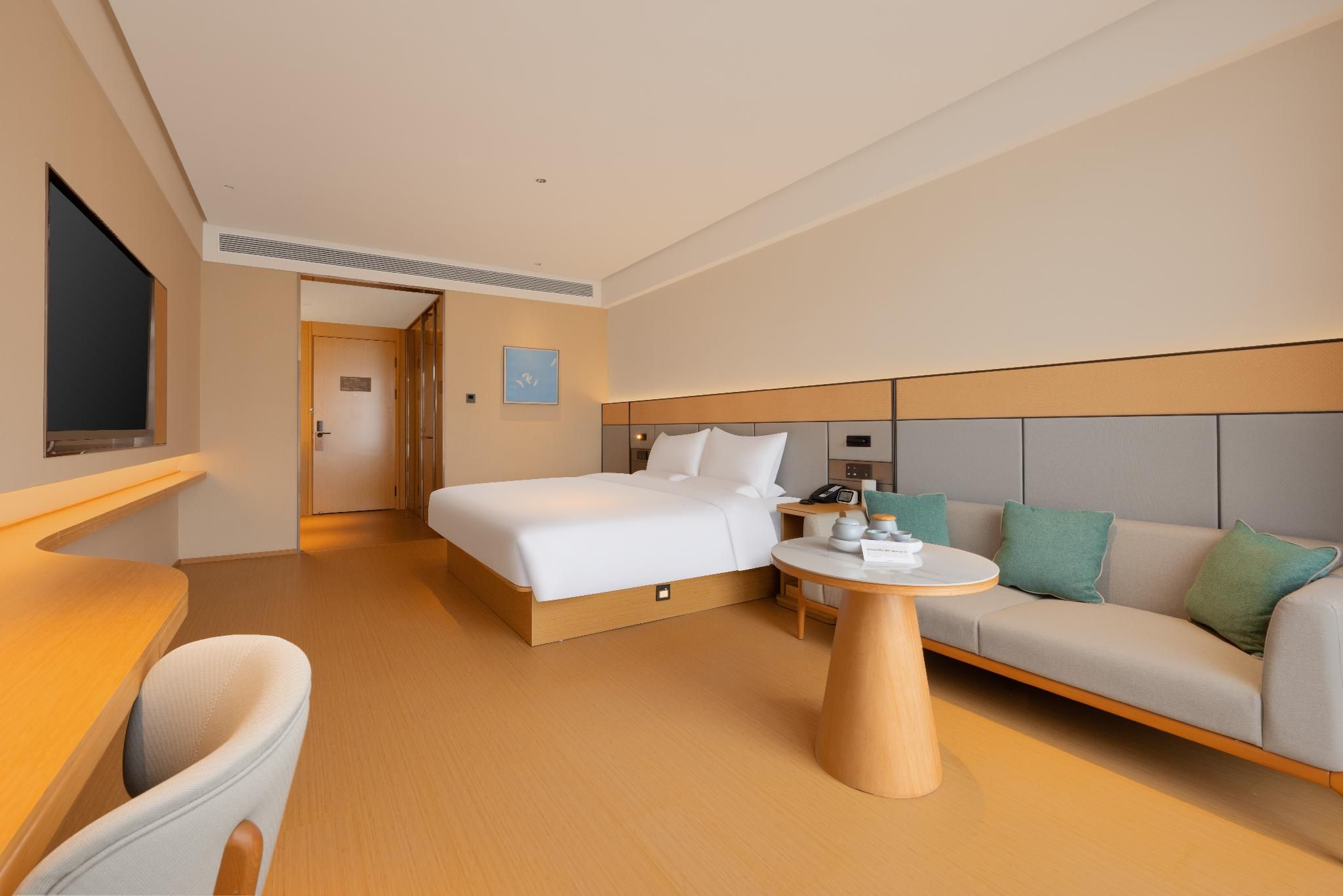 Stress-Relief King Room