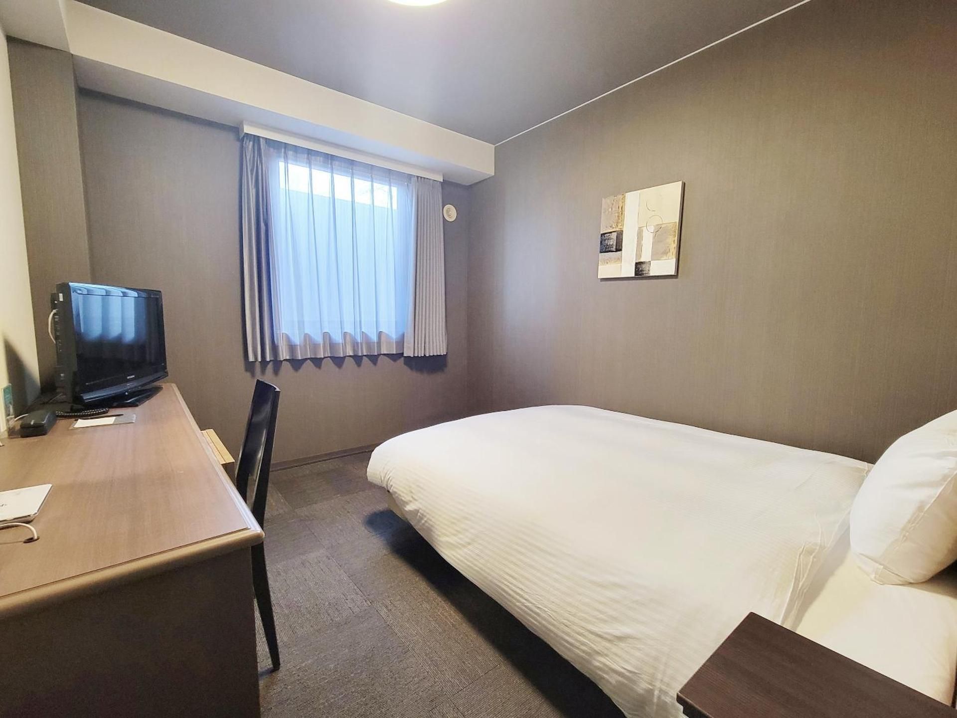 Single Room - Non-Smoking