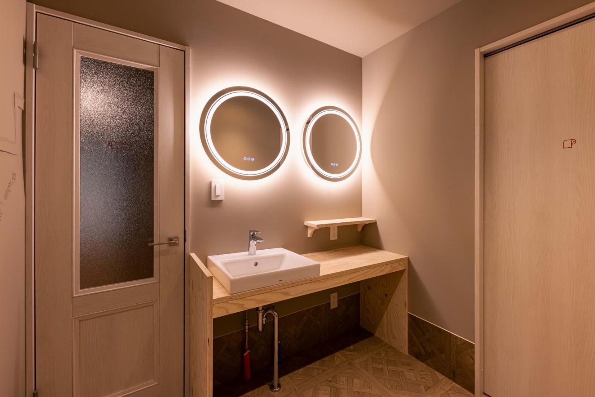 Ladies Single Room - Non-Smoking