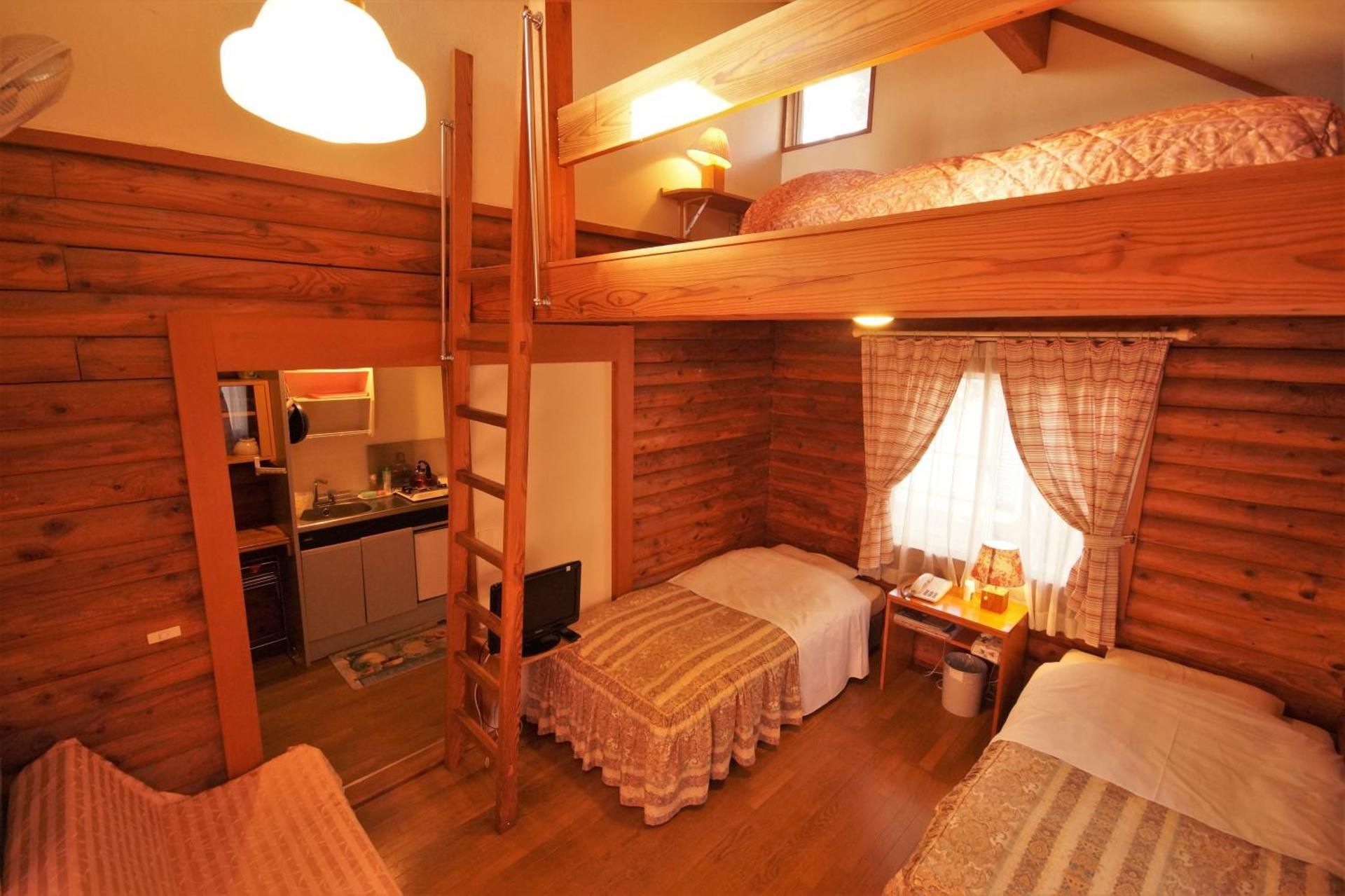 Cottage Triple Room