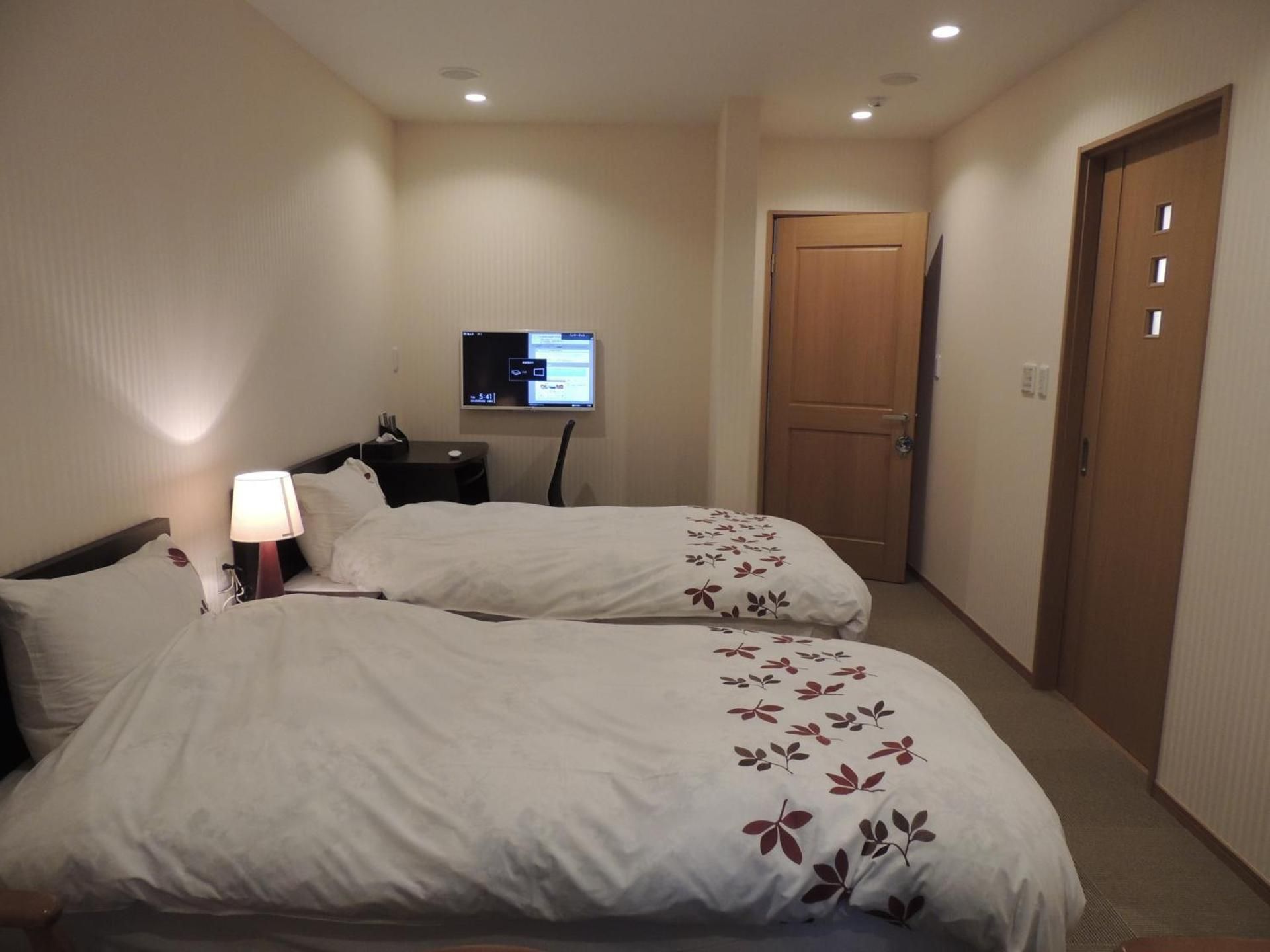 Superior Twin Room with Garden View