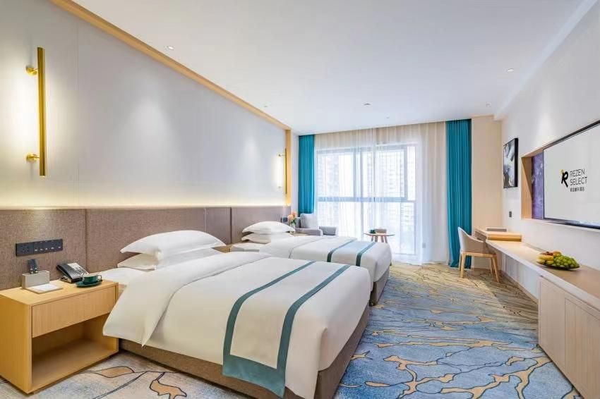 Rezen Select Hotel Guanghan High-Speed Railway Station Deluxe Executive Twin