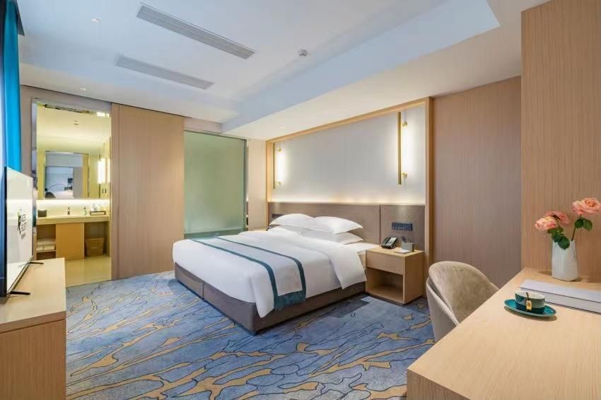 Rezen - Executive 1 Bed Room with City View