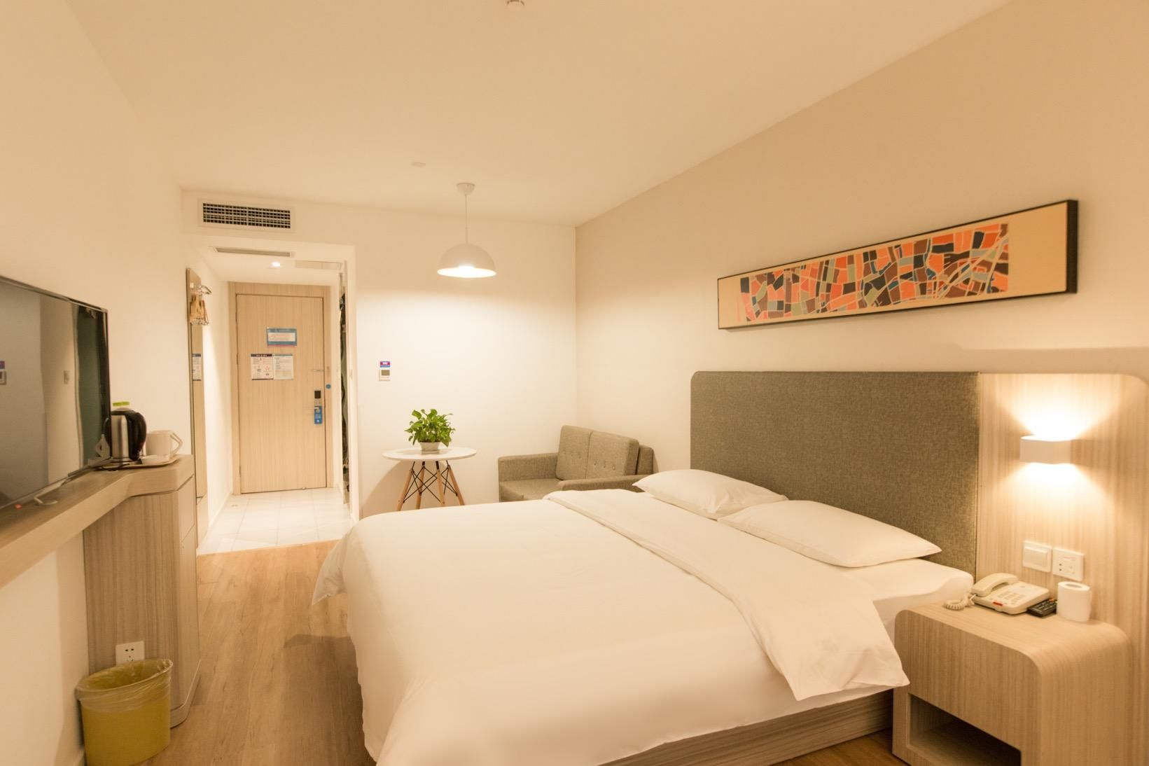 Huazhu - Business Bed Room