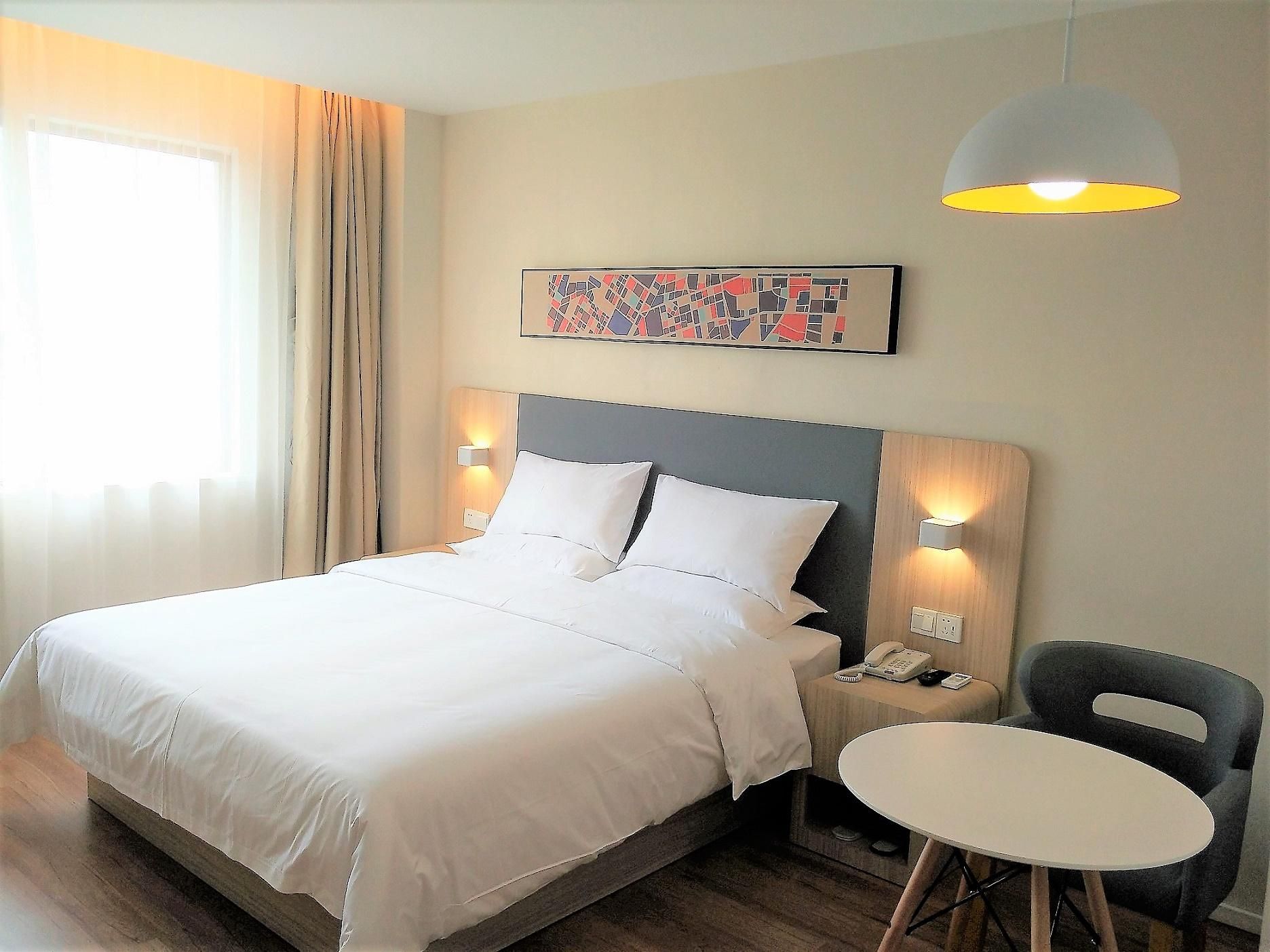 Huazhu - Superior BedRoom