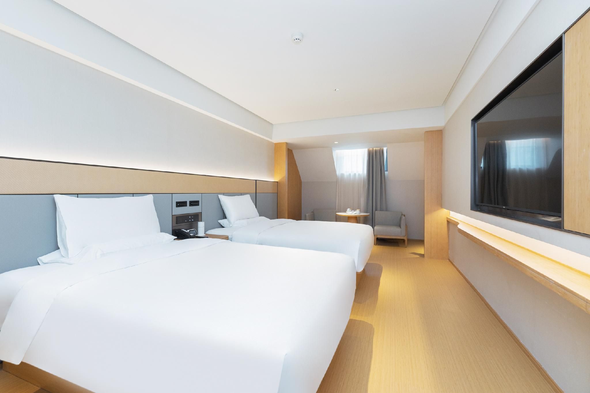 Senior Twin Room-Family