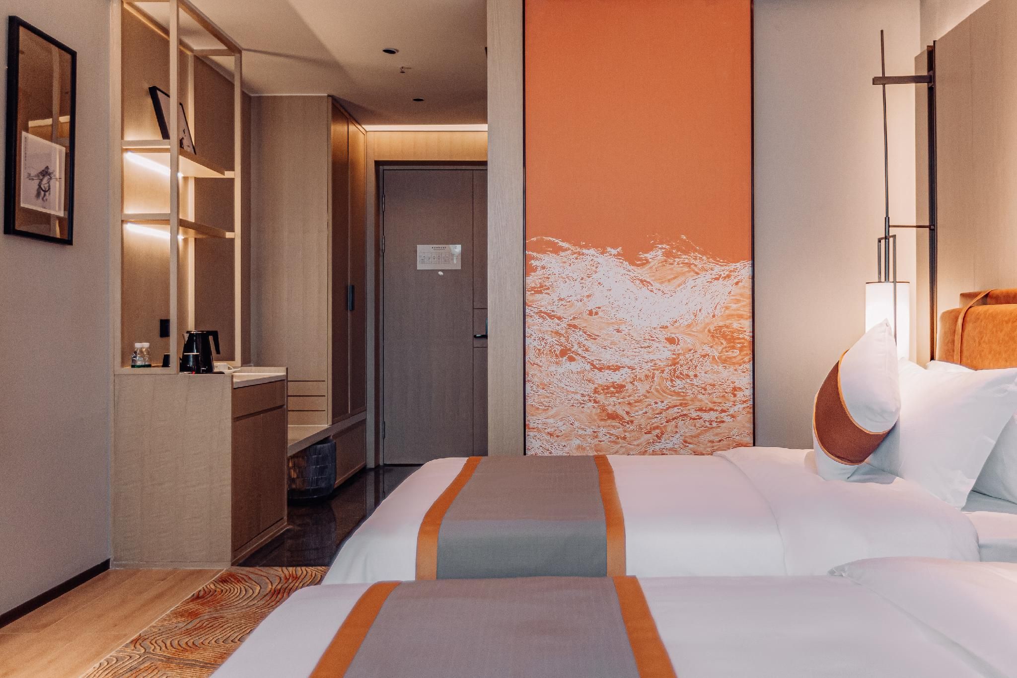 Standard Twin Bed Room