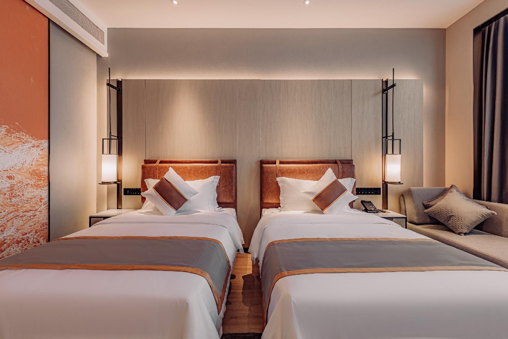 Standard Twin Bed Room