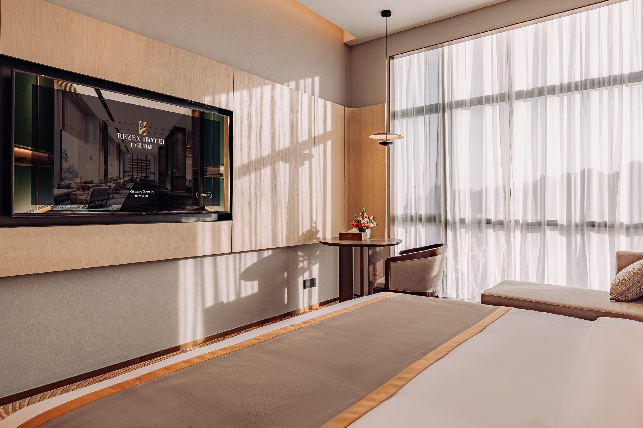 Rezen - Standard 1 Bed Room, Non Smoking