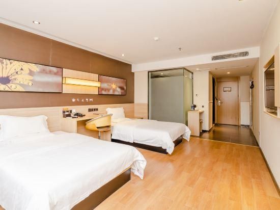 IU Hotel Langzhong Ancient City Scenic Spot Super Twin Room 2