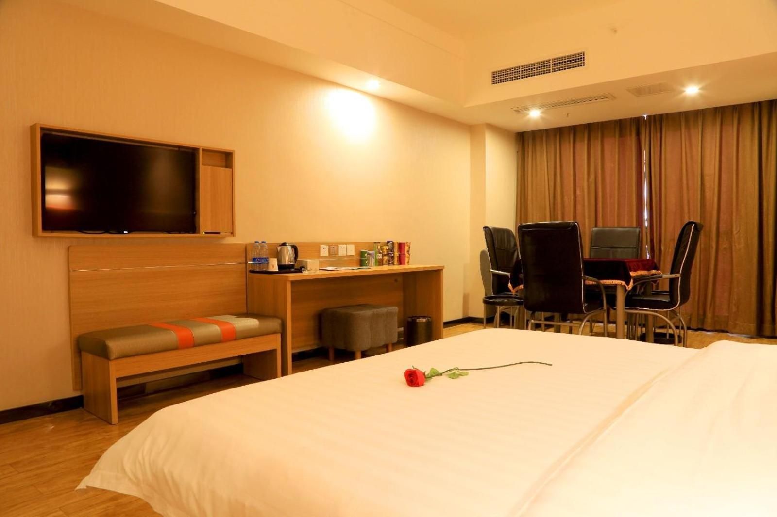 Superior Queen Room