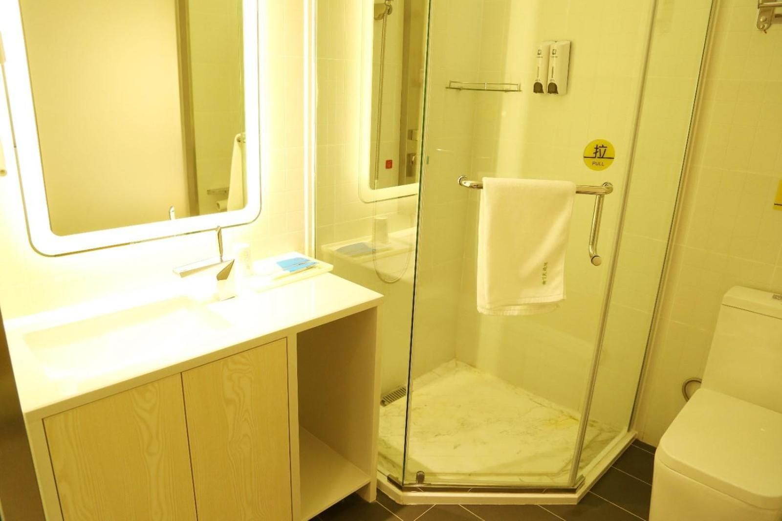 7 Days Inn·Neijiang Longchang XinHua Street WH - Traditional Bed Room 3