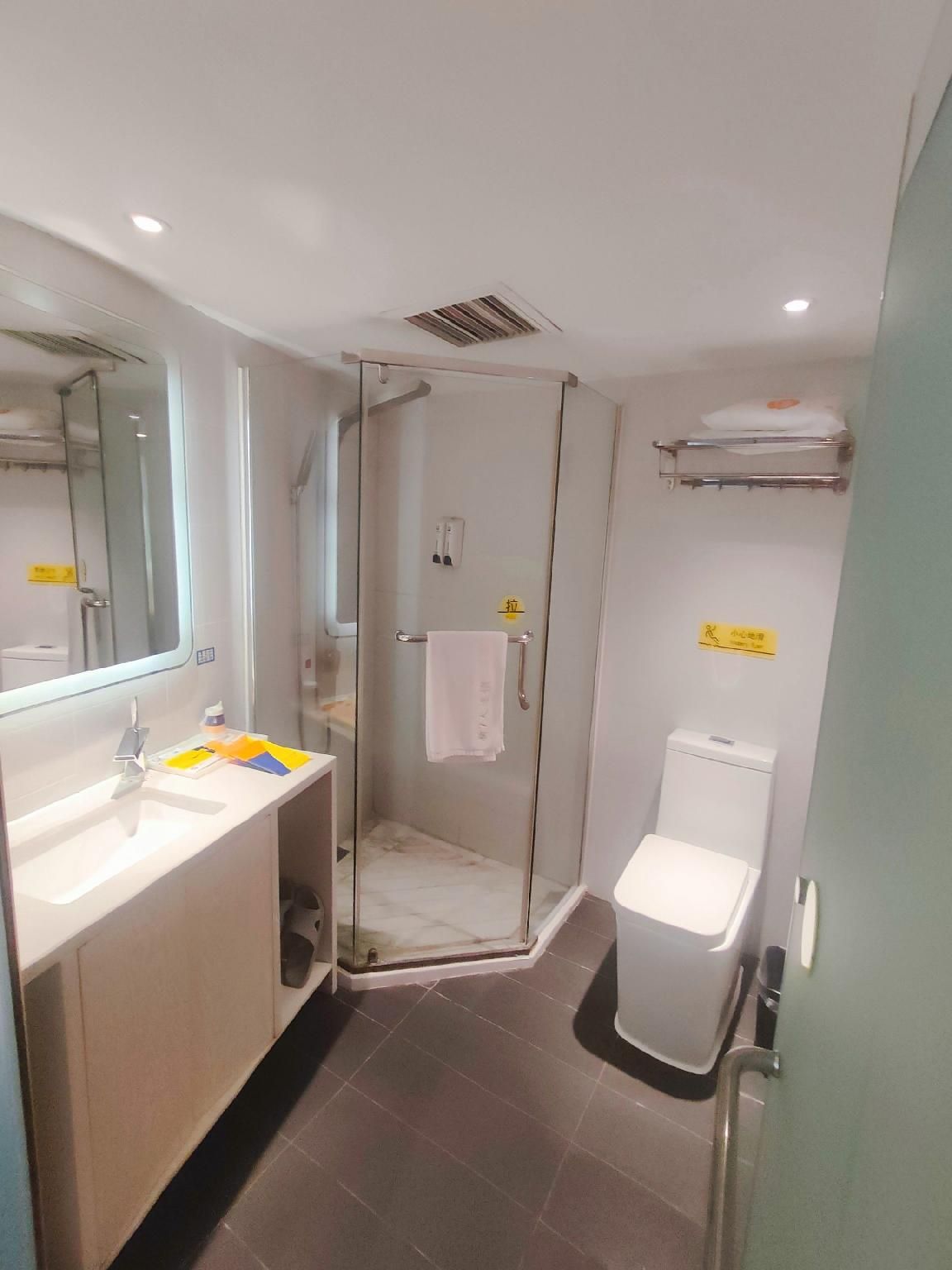 7 Days Inn·Neijiang Longchang XinHua Street Economy Room 3