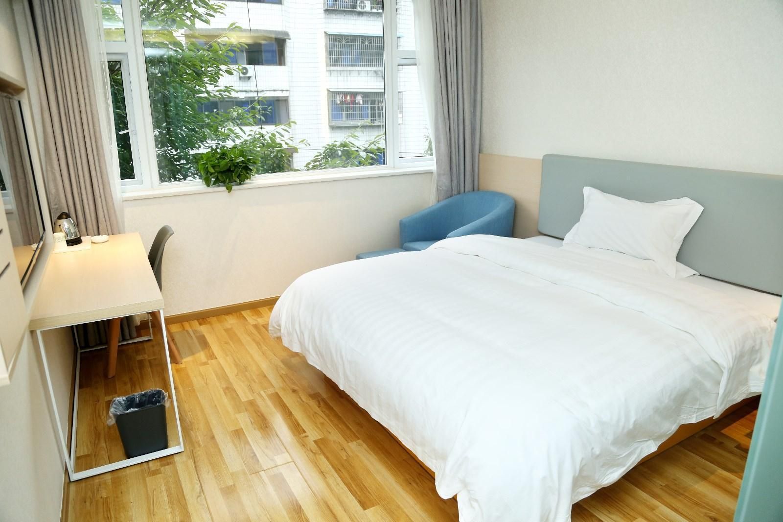 7 Days Inn·Neijiang Longchang XinHua Street WH - Traditional Bed Room 2