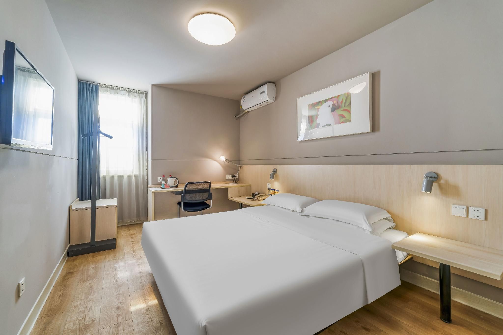 wh - standard room