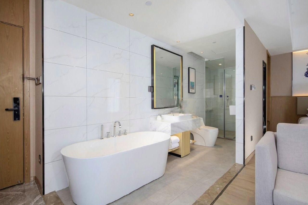 WH - Rongxiang Suite with View