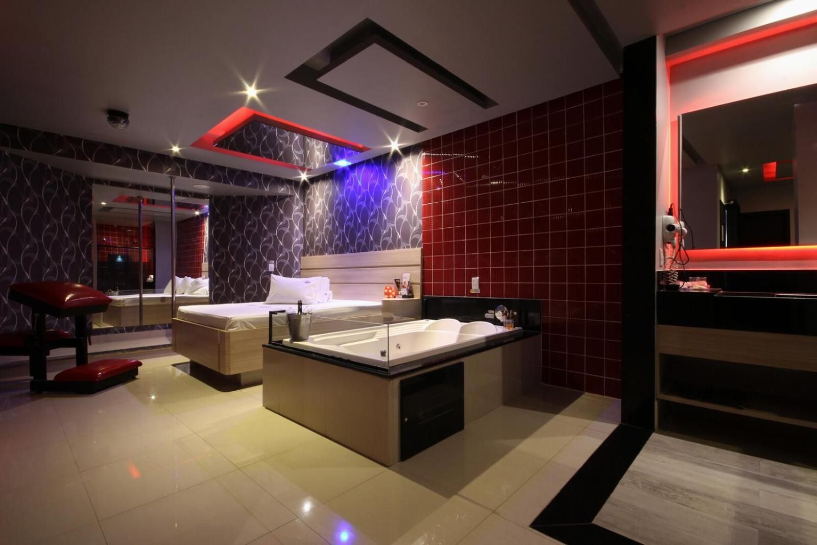 Standard Suite