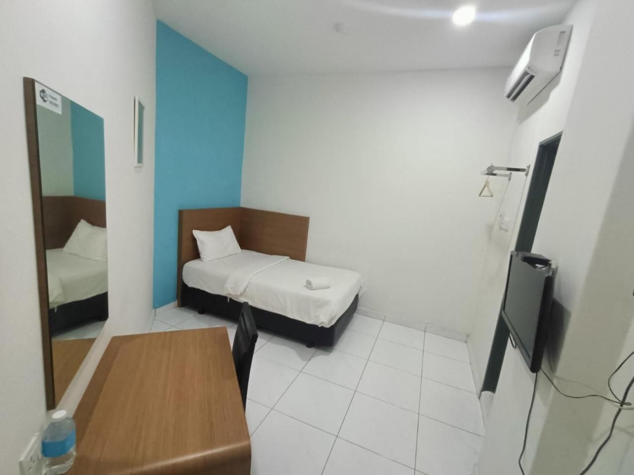 Single - Room