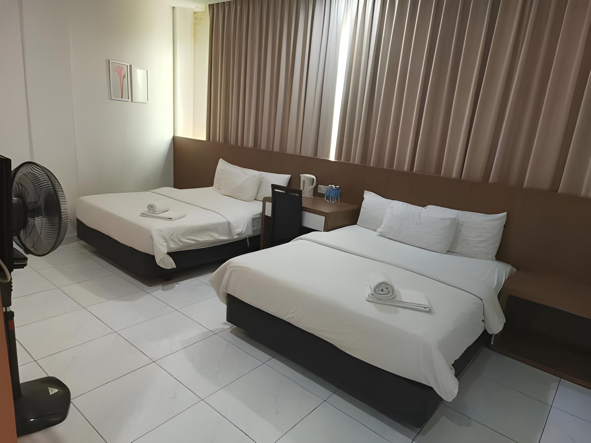 Executive Suite With Window
