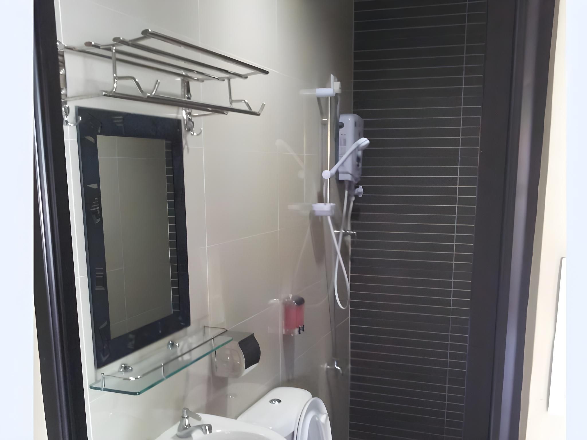 Admiral Hotel Deluxe Family 2