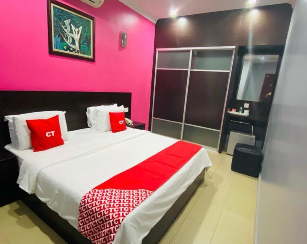 CT Hotel Standard Triple - 1 Double Bed and 1 Single Bed, Non-Smoking