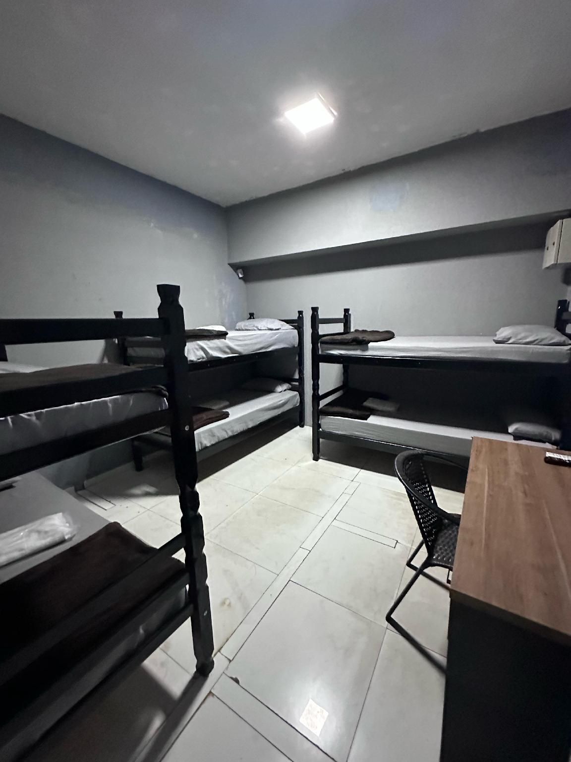Room for 6