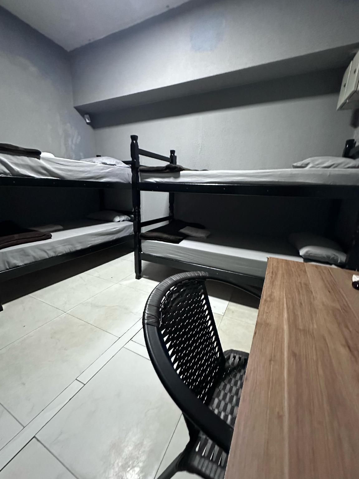 Room for 6
