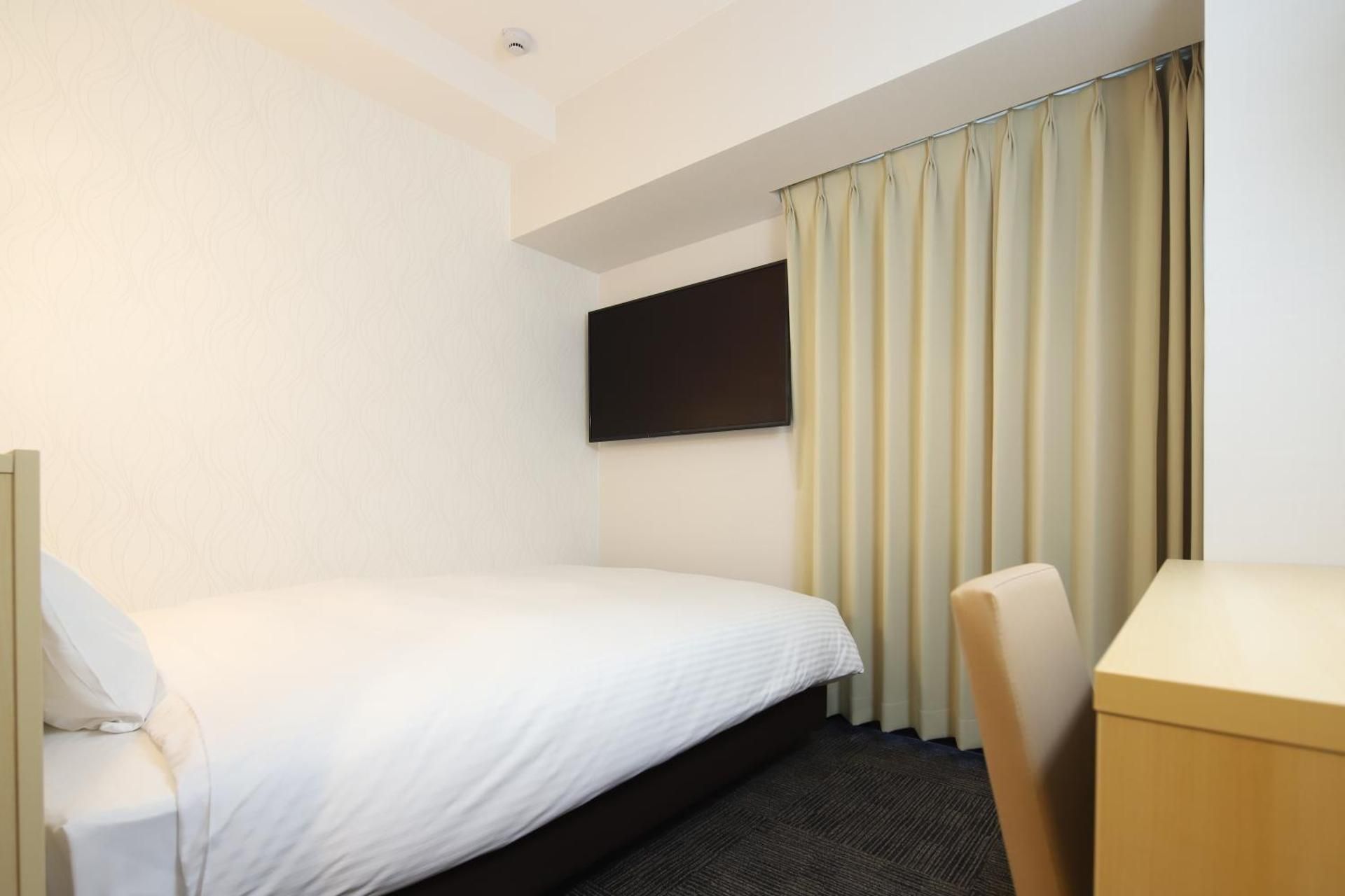 Single Room B - Non-Smoking	