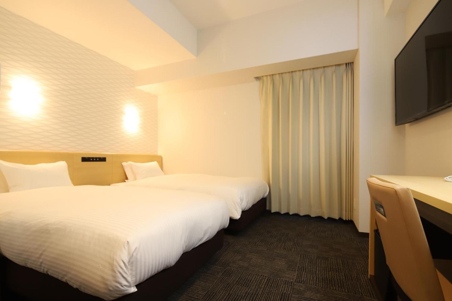 No-Room-Cleaning-Service - Twin Room - Non-Smoking
