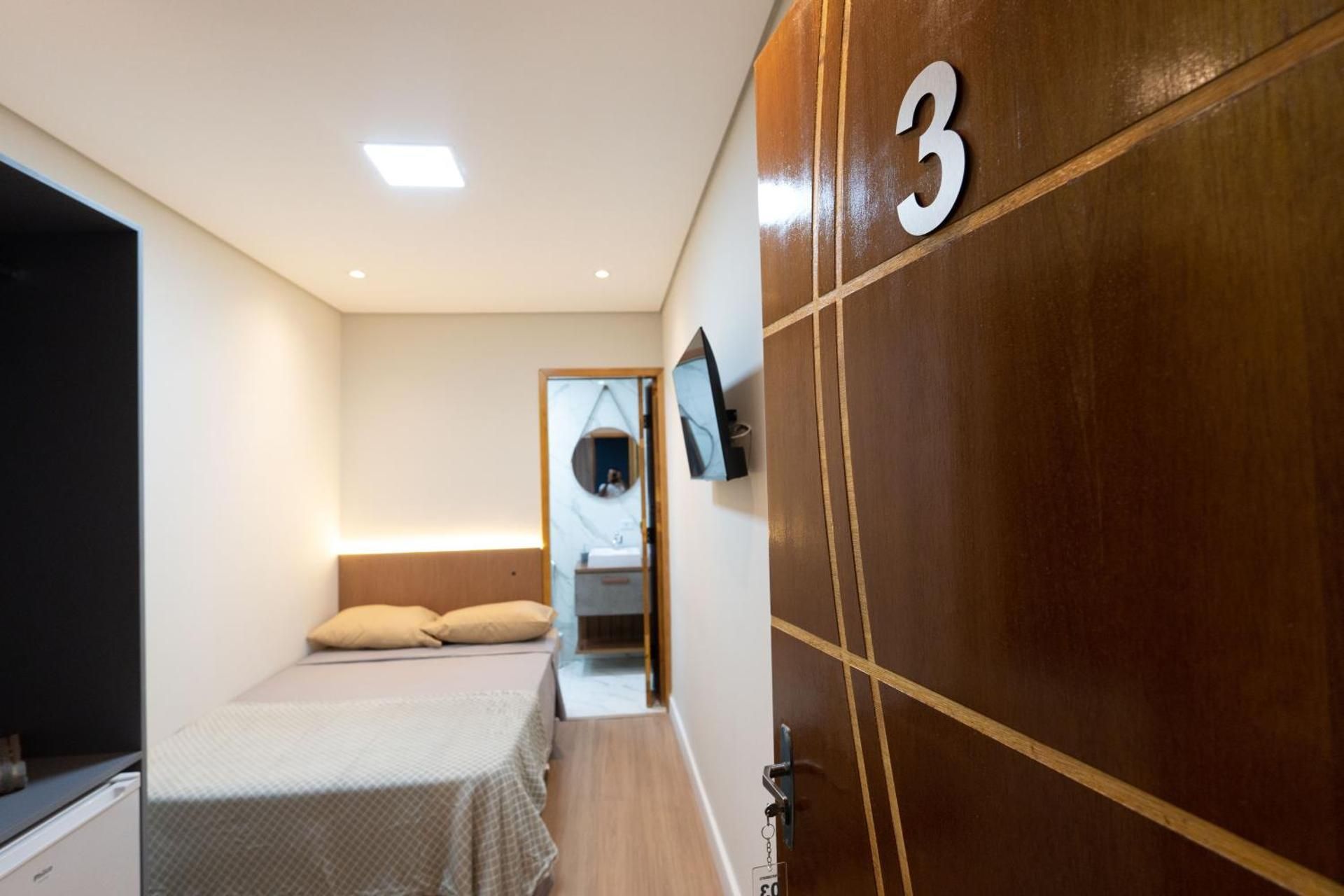 Single Room With Private Bathroom