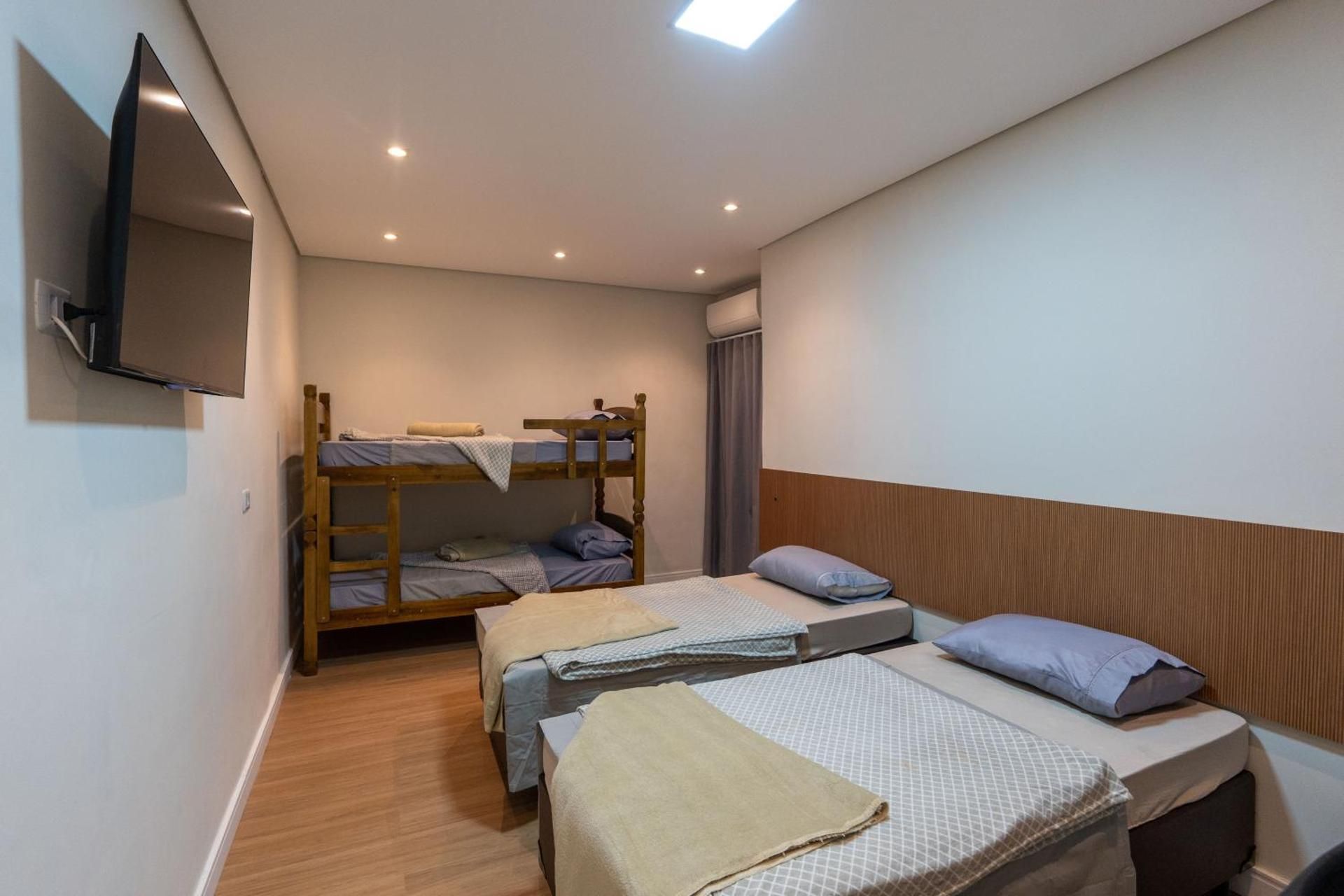 Quadruple Room with Private Bathroom