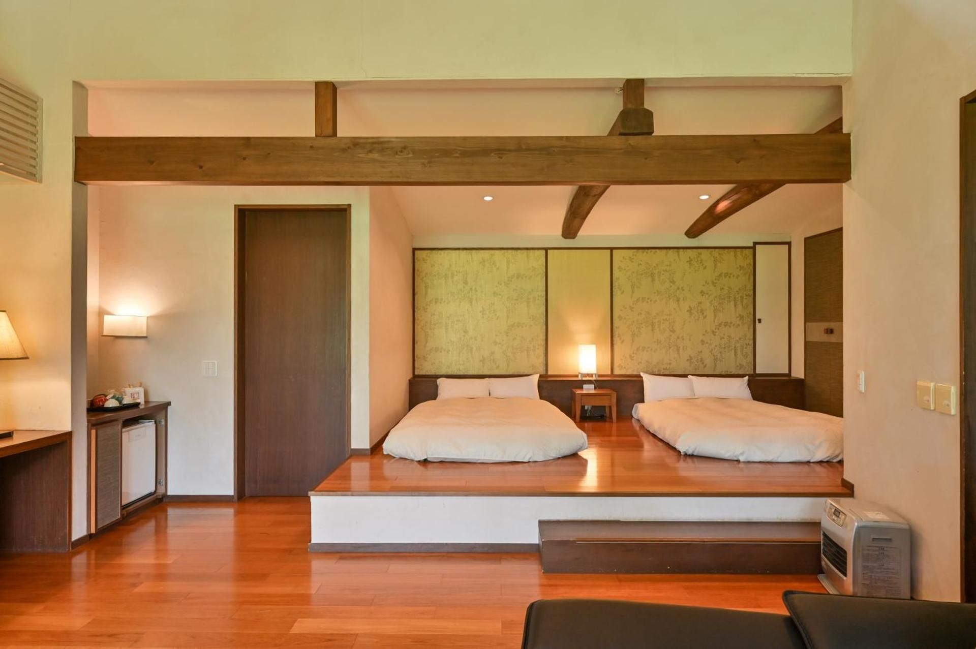 Triple Room with Private External Bathroom