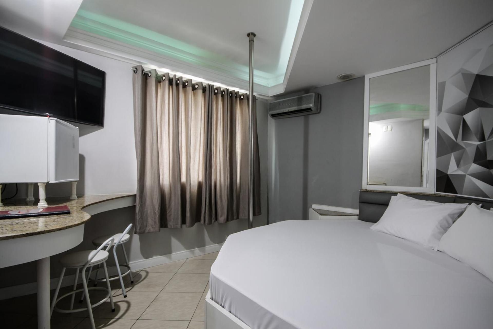 Suite with Spa Bath