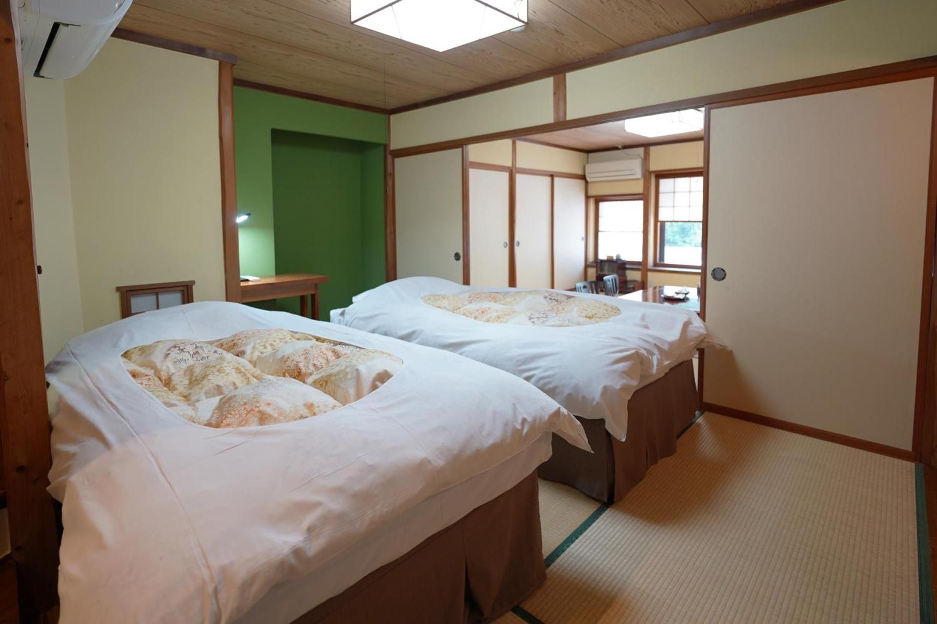 Large Twin Room