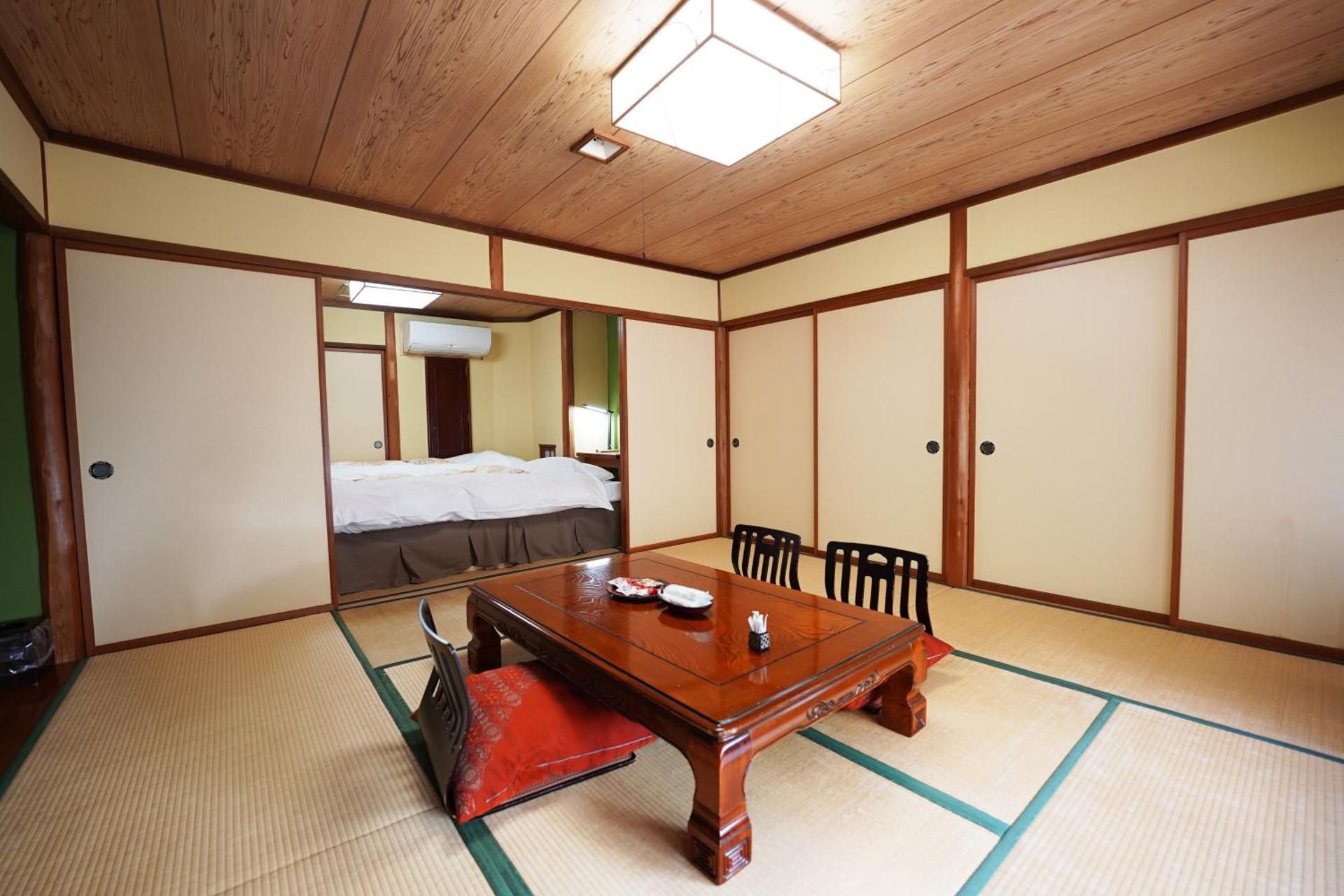 Large Twin Room